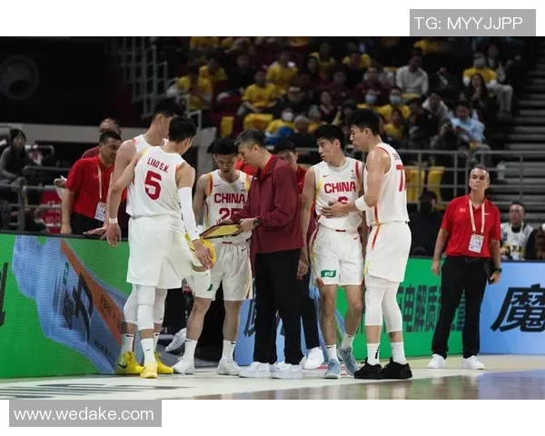 王博荣膺CBA常规赛最佳主帅再次展现卓越执教能力